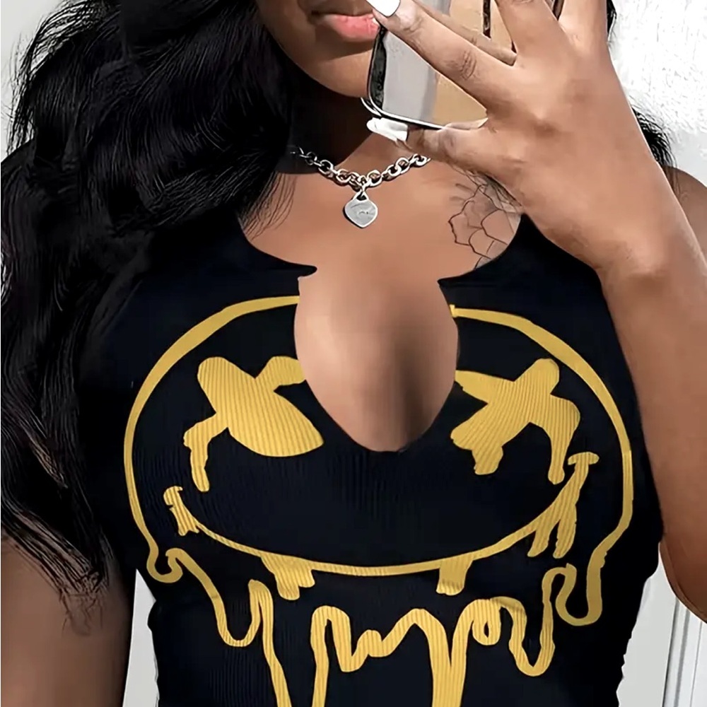 Smiley face cropped top